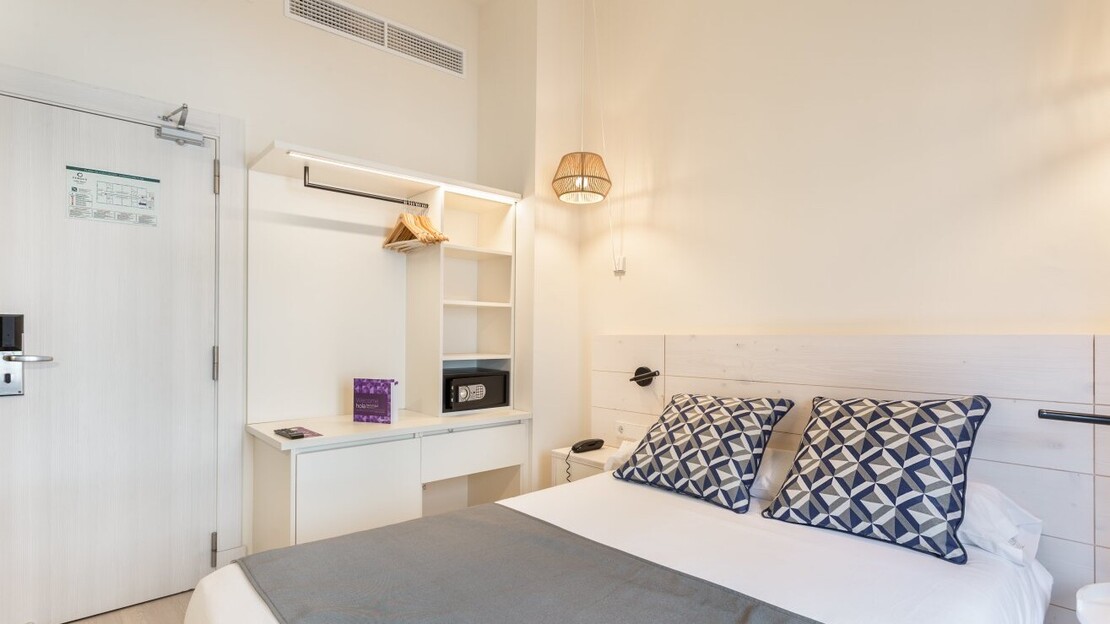 FERGUS Style Soller Beach